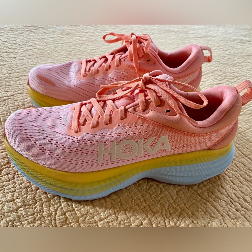 Hoka Women’s Bondi 8